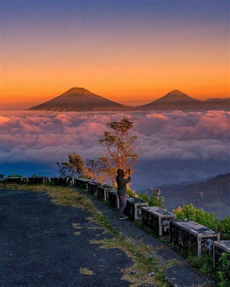 10 Tempat Wisata Menarik di Pegunungan Telomoyo, Jawa Tengah!